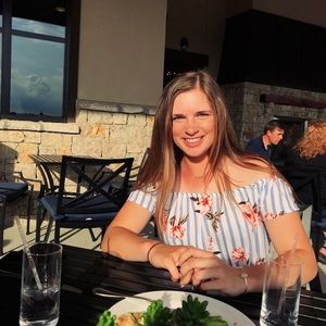 Meet your Posher, Faith